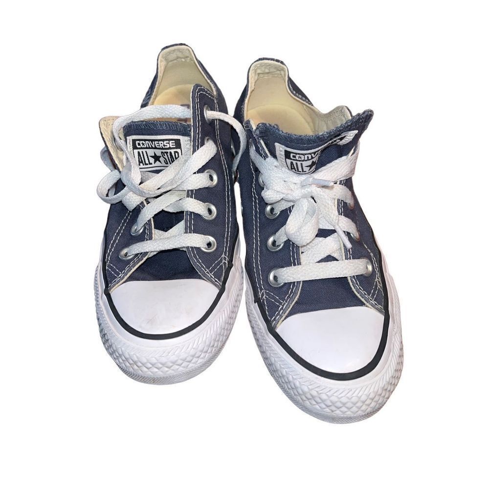 New Amsterdam Converse Navy Low Top Sneaker *Hard to Find* Sz 3.5 Men/ 5.5 Wom - Picture 2 of 7
